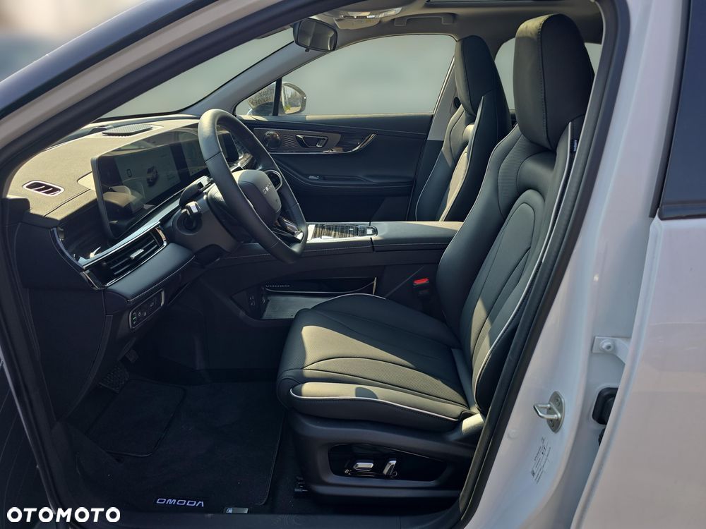 Omoda 5 1.5 T-GDI Hybrid Premium DHT - 13