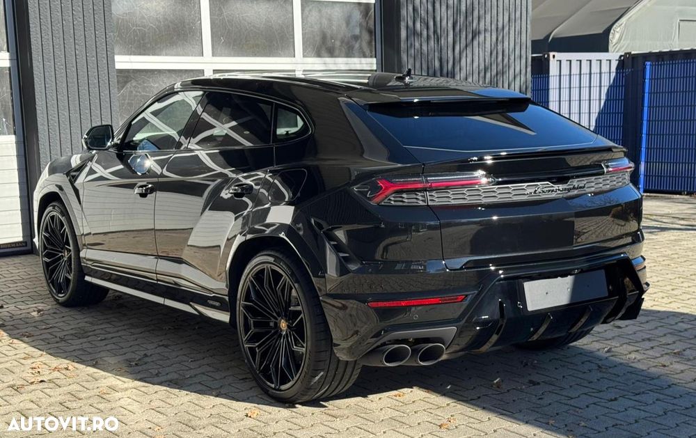 Lamborghini URUS - 5