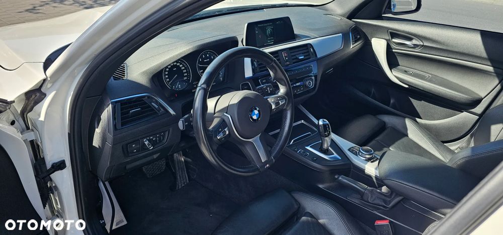 BMW Seria 1 118i Edition M Sport Shadow - 27