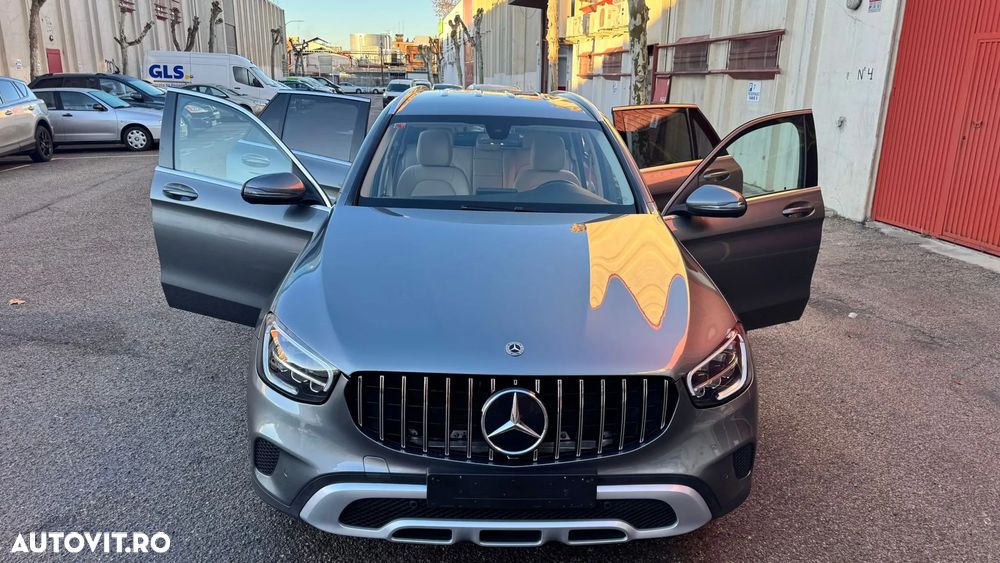 Mercedes-Benz GLC 220 d 4MATIC 9G-TRONIC AMG Line - 7