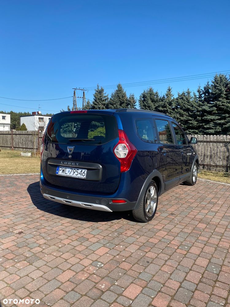 Dacia Lodgy TCe 115 Stepway - 10