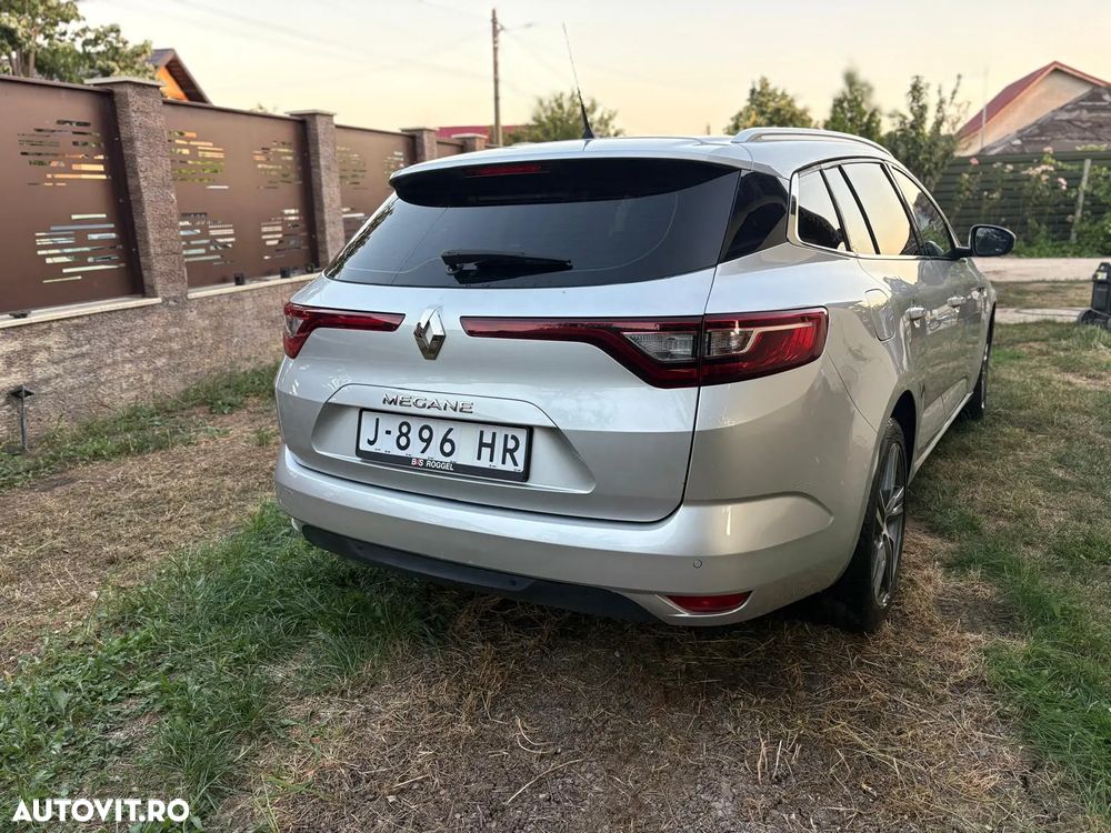 Renault Megane 1.5 dCi Dynamique Aut. - 9