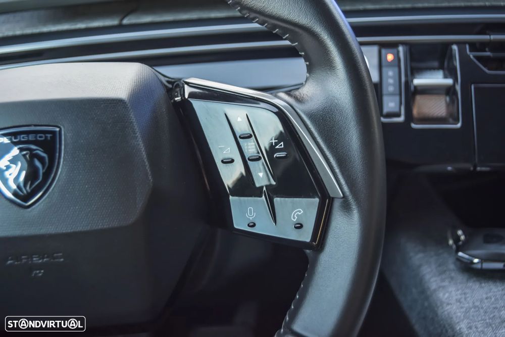 Peugeot 5008 1.2 Hybrid Allure e-DCS6 - 24