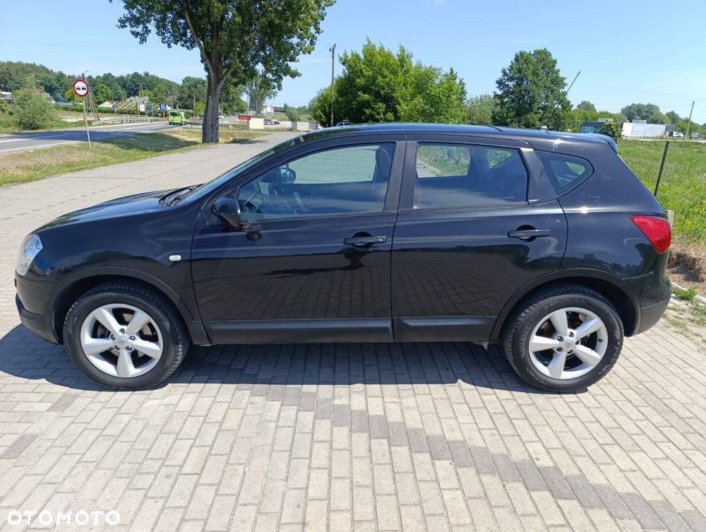 Nissan Qashqai 2.0 dCi 4x4 Tekna - 8