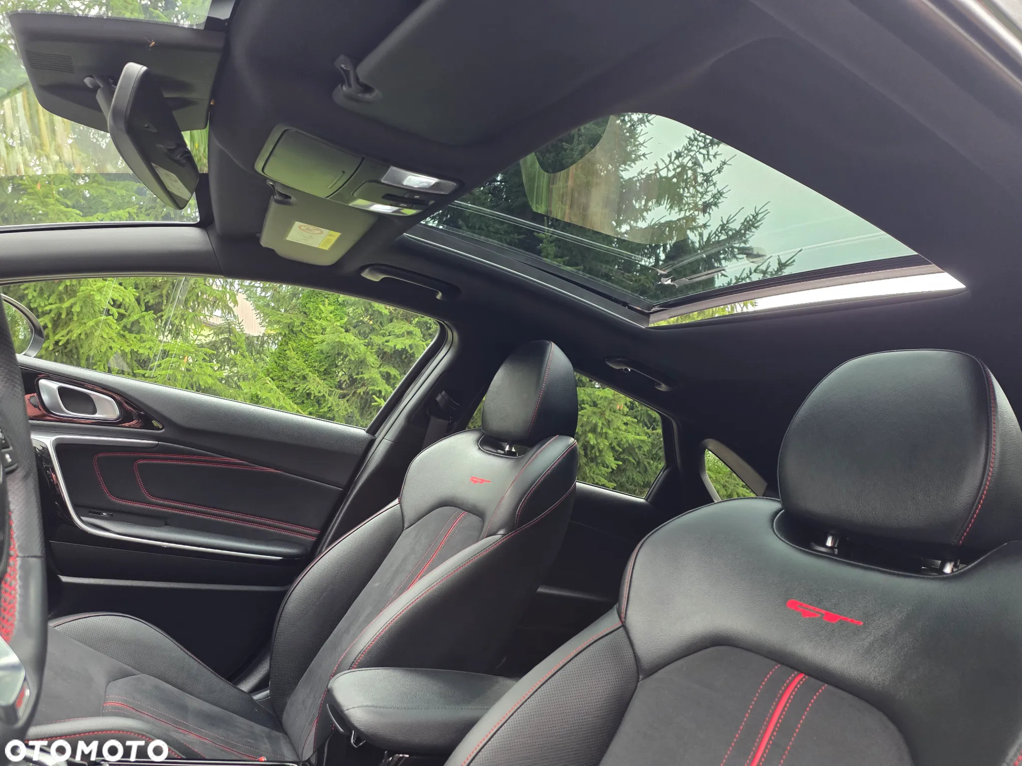Kia ProCeed 1.6 T-GDI GT DCT - 13