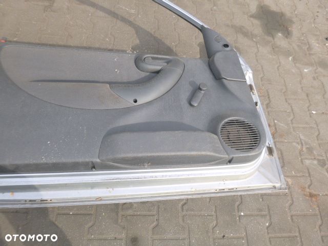 DRZWI LEWY PRZÓD LEWE PRZEDNIE KOMPLETNE OPEL CORSA C 3D Z163 - 16