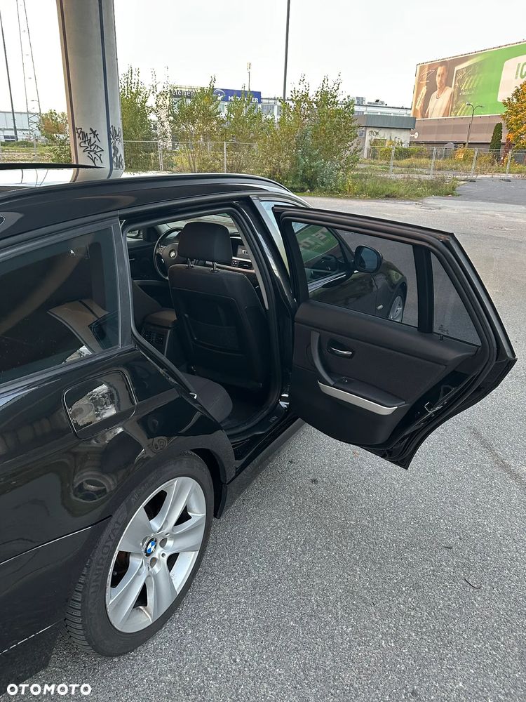BMW Seria 3 320d Eff.Dynamics - 22
