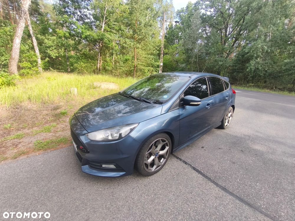 Ford Focus - 8