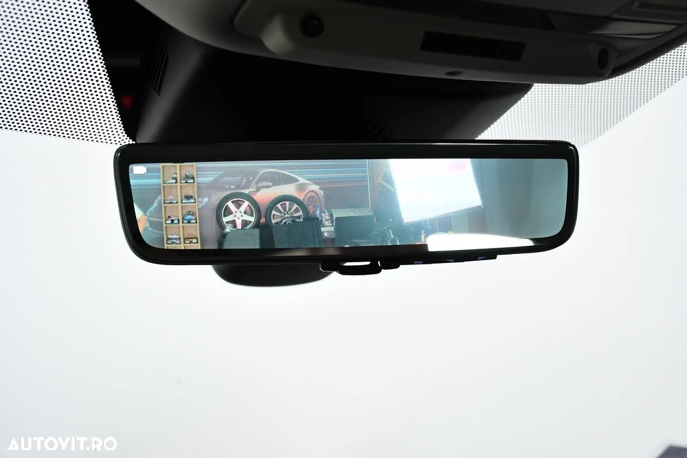 Land Rover Range Rover Evoque - 24