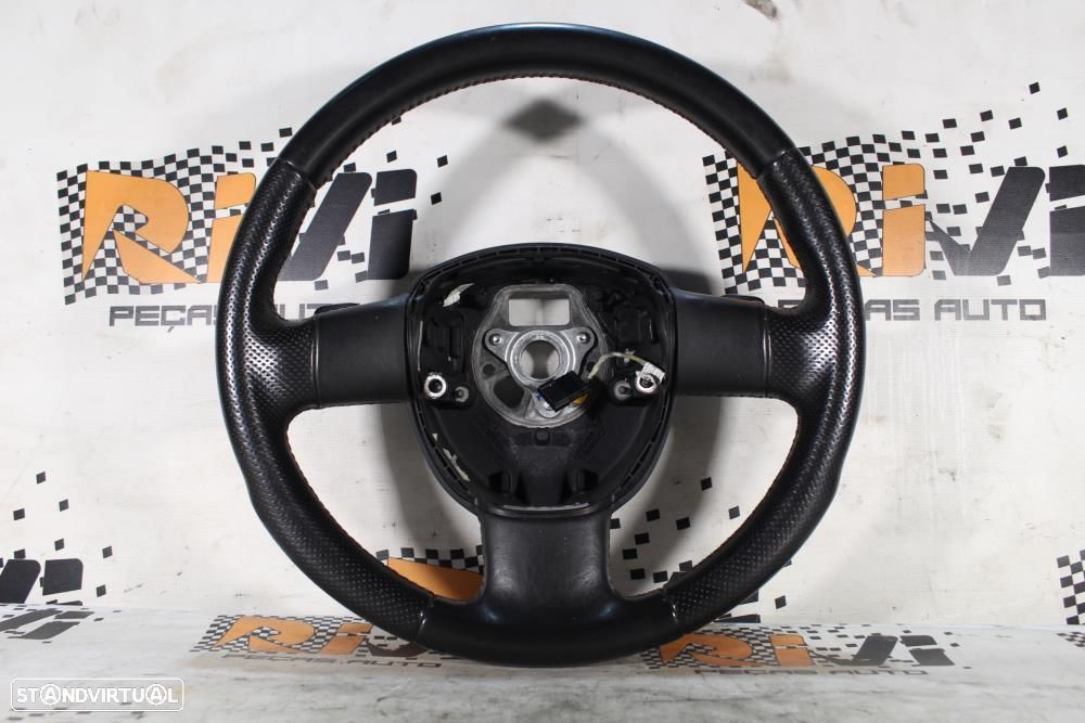 Volante Audi A4 (8K2, B8)  Volante Audi A3 8P / A4 B6 B7 B8 / A5 8T / - 1
