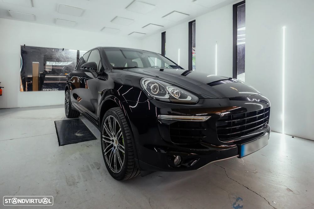 Porsche Cayenne S E-Hybrid Platinum Edition - 8
