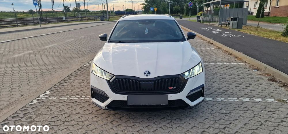Skoda Octavia 2.0 TDI RS DSG - 6