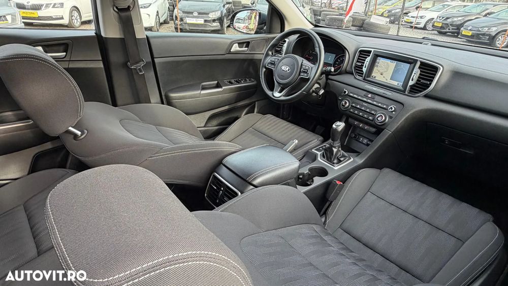 Kia Sportage 2,0 CRDI AWD Dream-Team Edition - 4