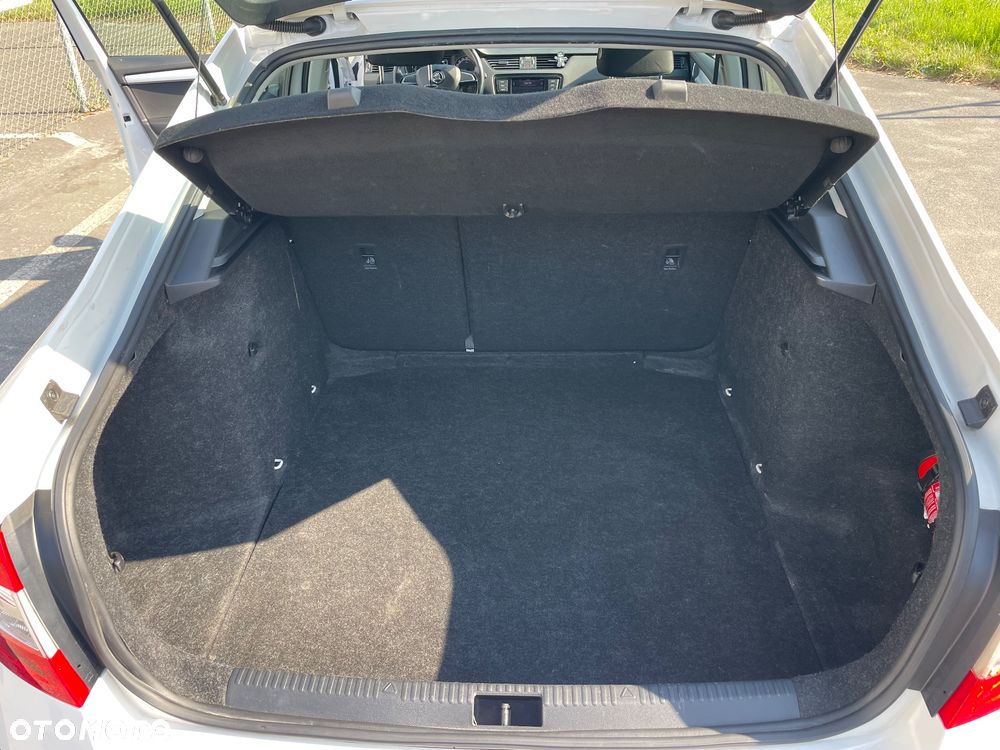 Skoda Octavia 1.6 TDI SCR Ambition - 13