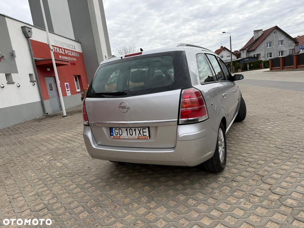 Opel Zafira 1.8 Elegance - 4