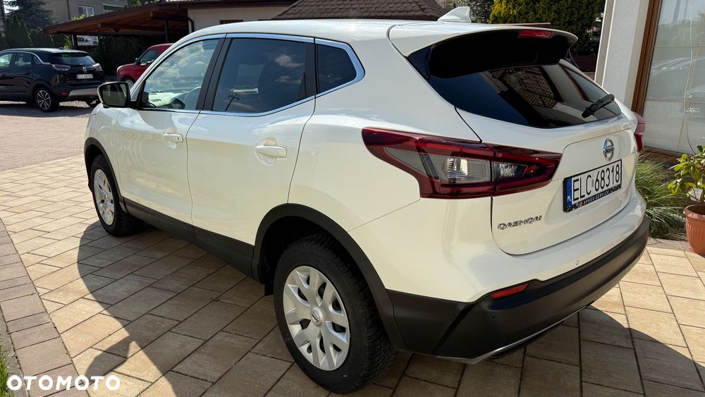 Nissan Qashqai 1.3 DIG-T N-Connecta - 4