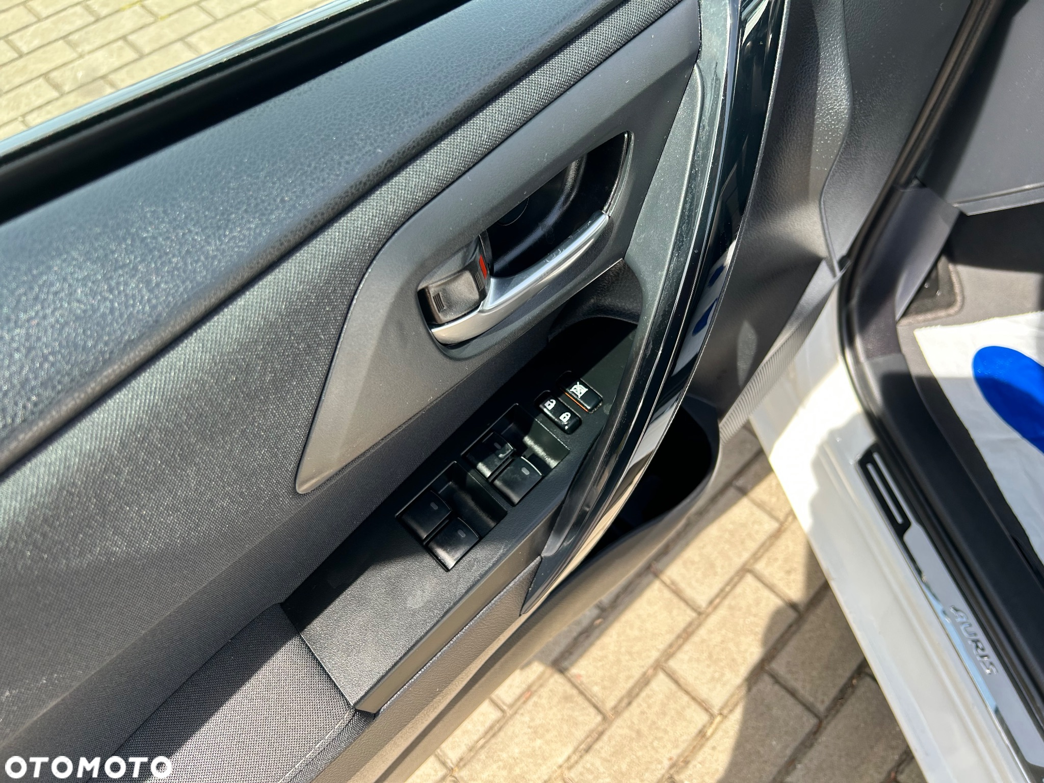 Toyota Auris 1.2 T Dynamic - 22