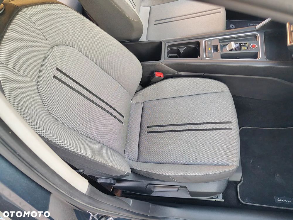 Seat Leon 1.5 eTSI OPF DSG Style Edition - 16