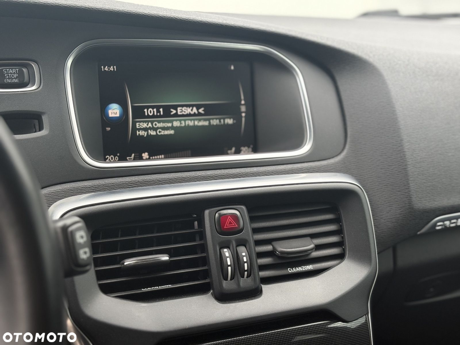 Volvo V40 - 11