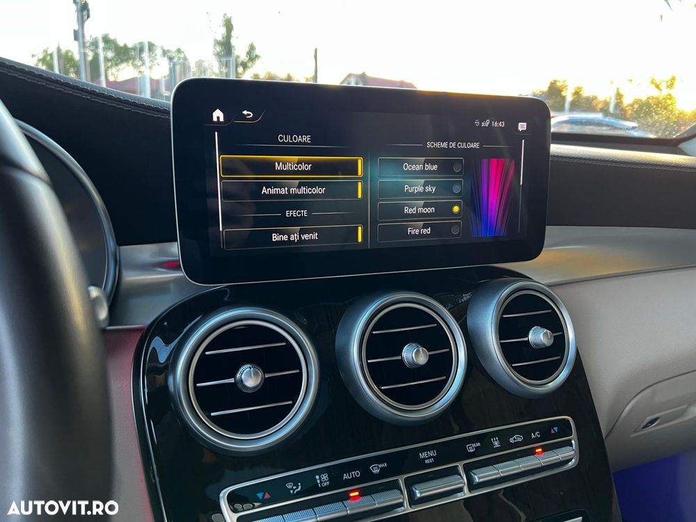 Mercedes-Benz GLC 300 de 4Matic 9G-TRONIC Exclusive - 29