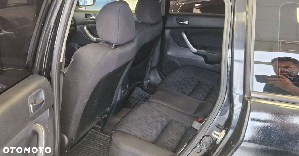 Honda Accord 2.0 i Comfort - 10