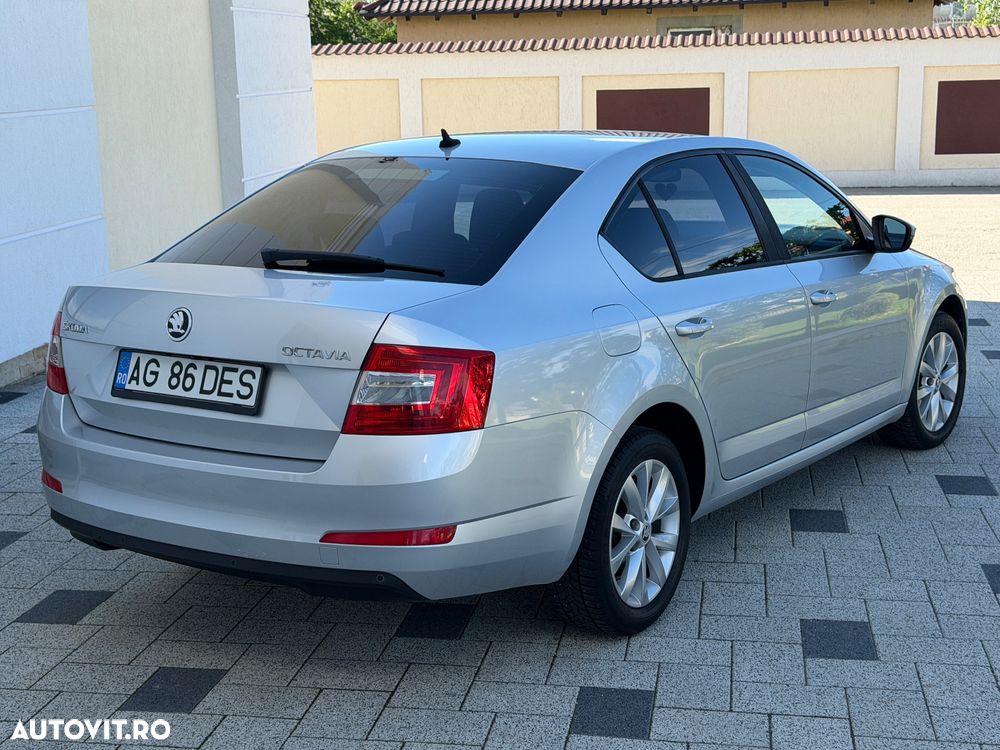 Skoda Octavia - 4