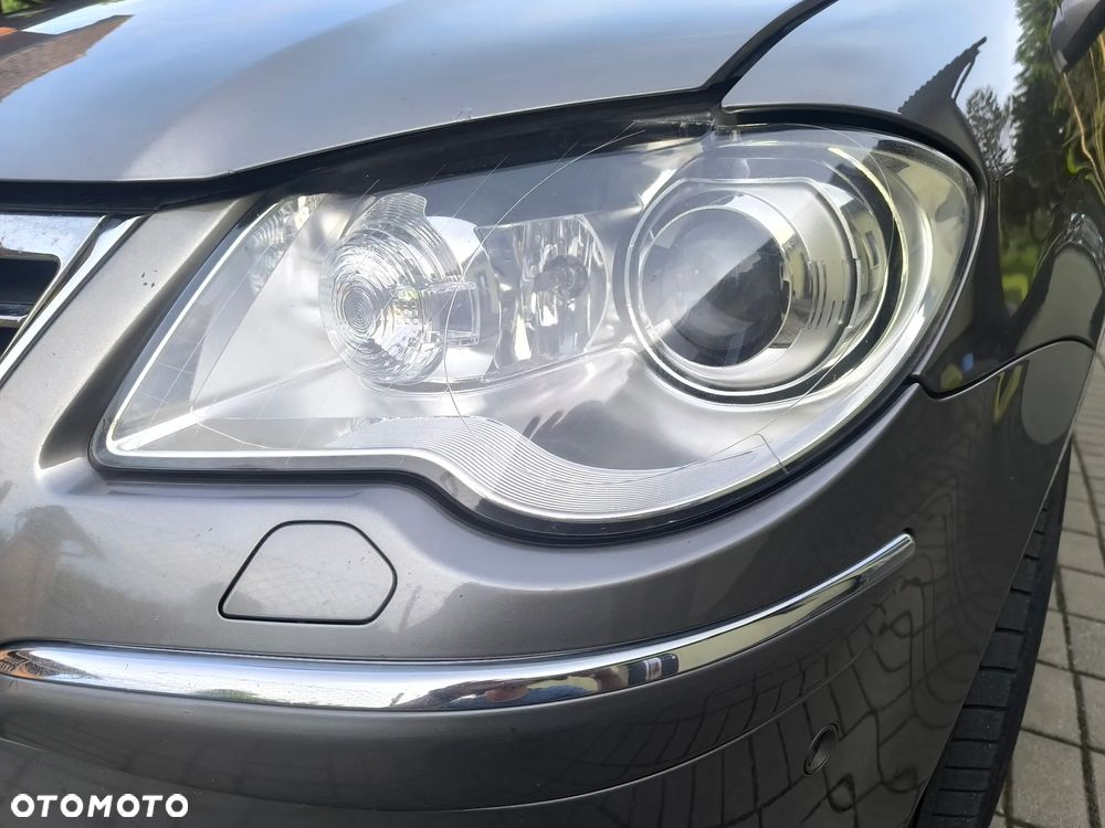 Volkswagen Touran 2.0 TDI DPF Trendline - 22