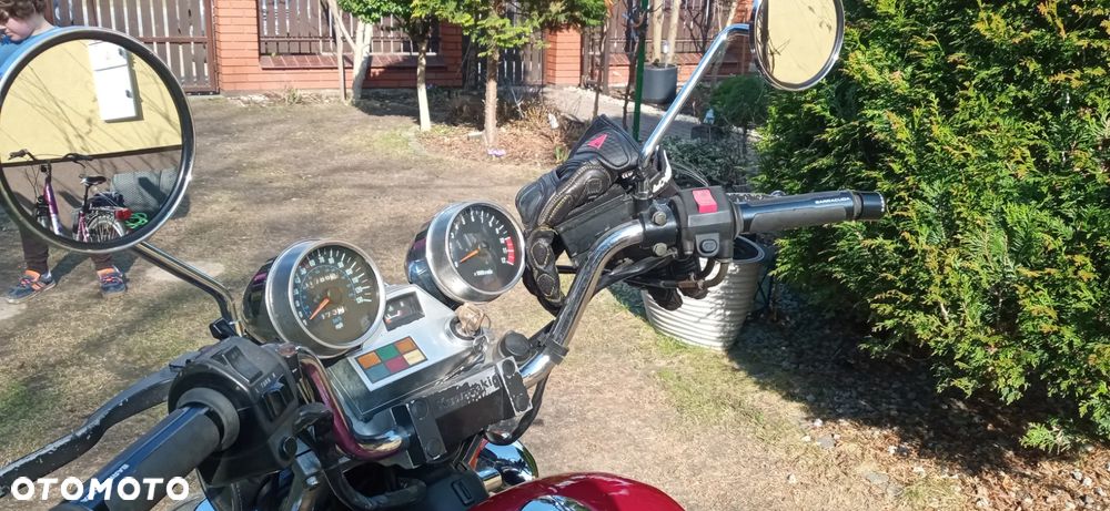 Kawasaki LTD - 9