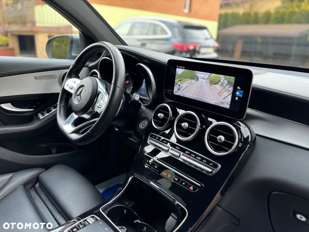 Mercedes-Benz GLC 220 d 4Matic 9G-TRONIC AMG Line - 8
