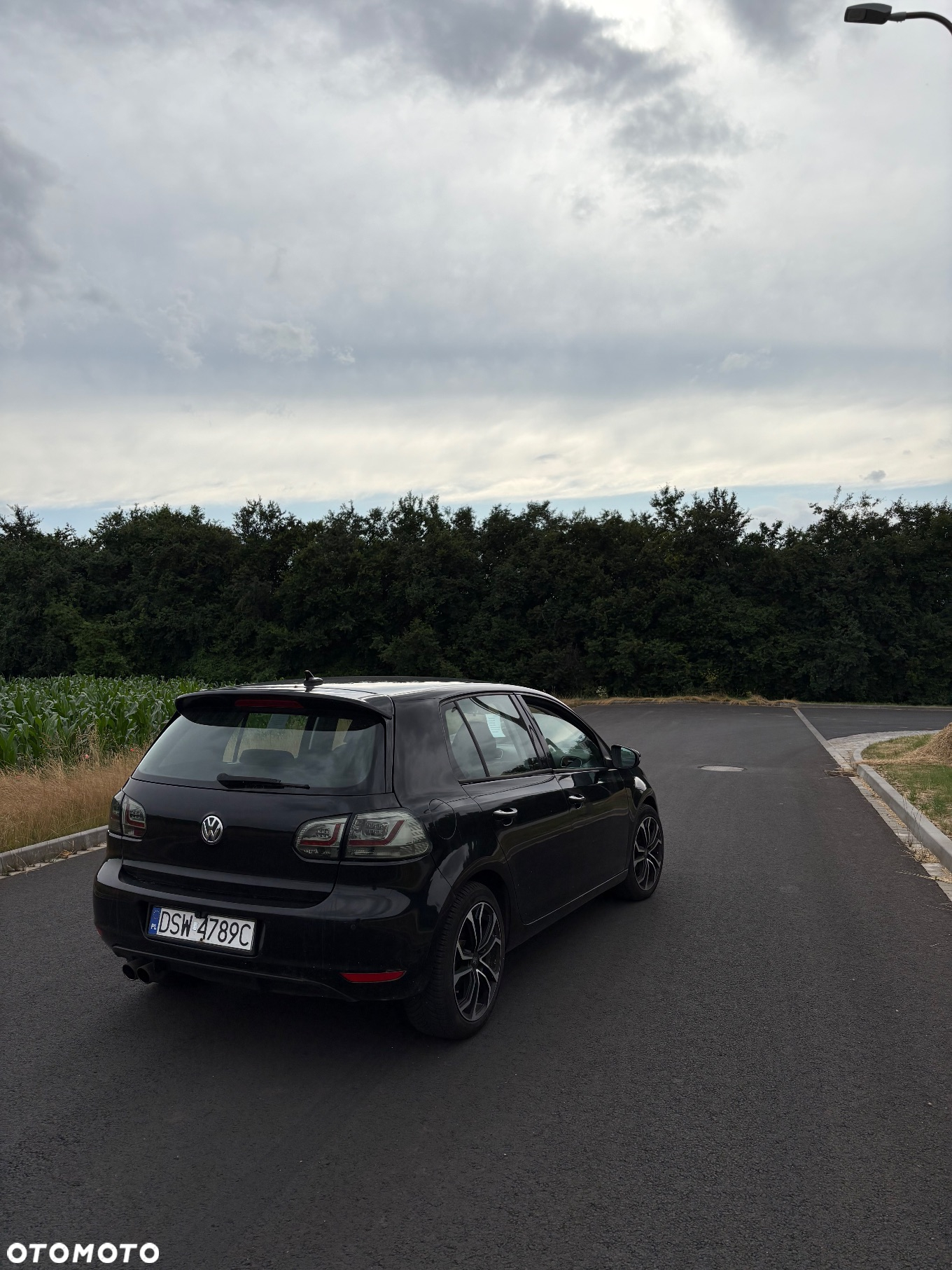 Volkswagen Golf - 11