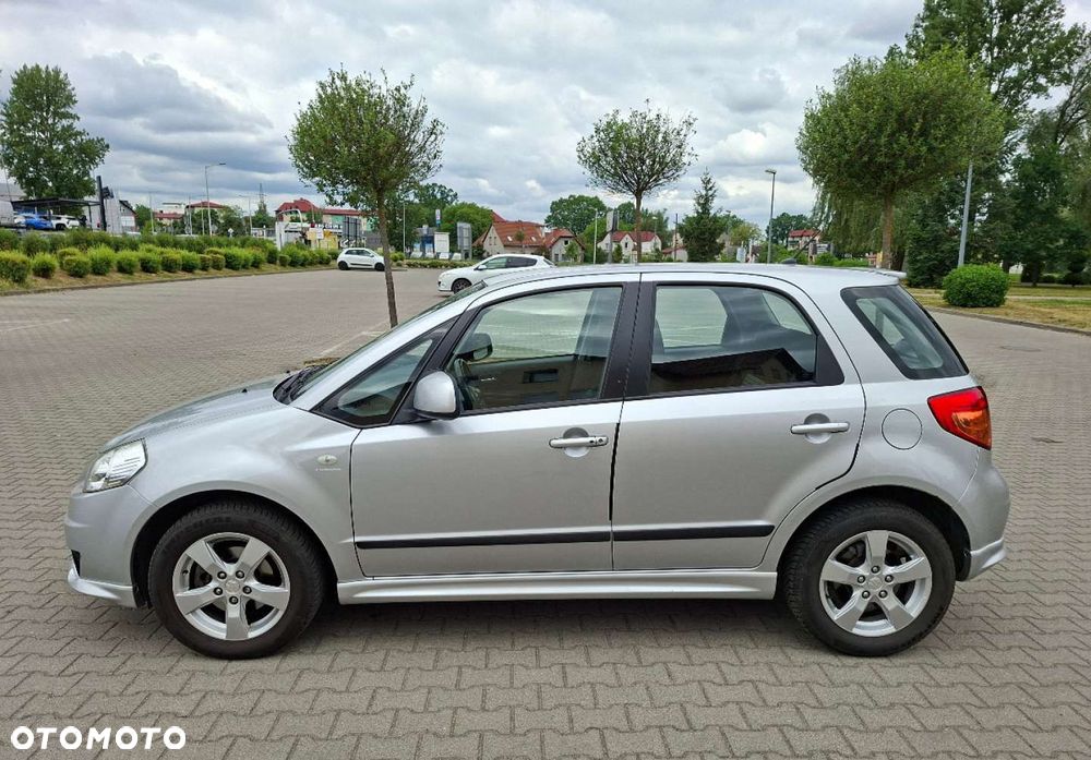 Suzuki SX4 - 11