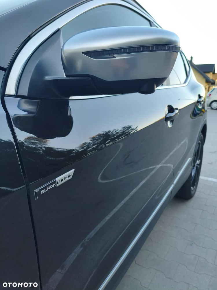 Nissan Qashqai 1.6 DCi 4x4 Black Edition EU6 - 22