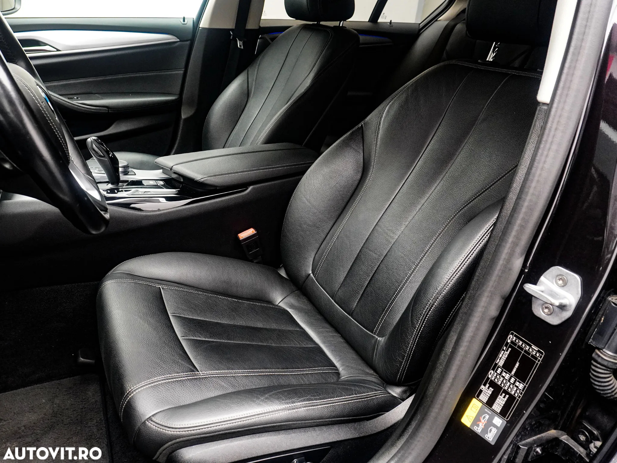 BMW Seria 5 530e AT PHEV - 14