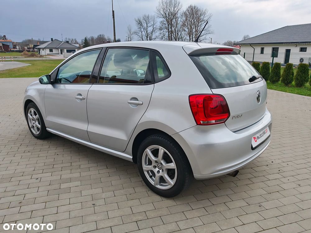 Volkswagen Polo 1.2 TSI Comfortline - 5