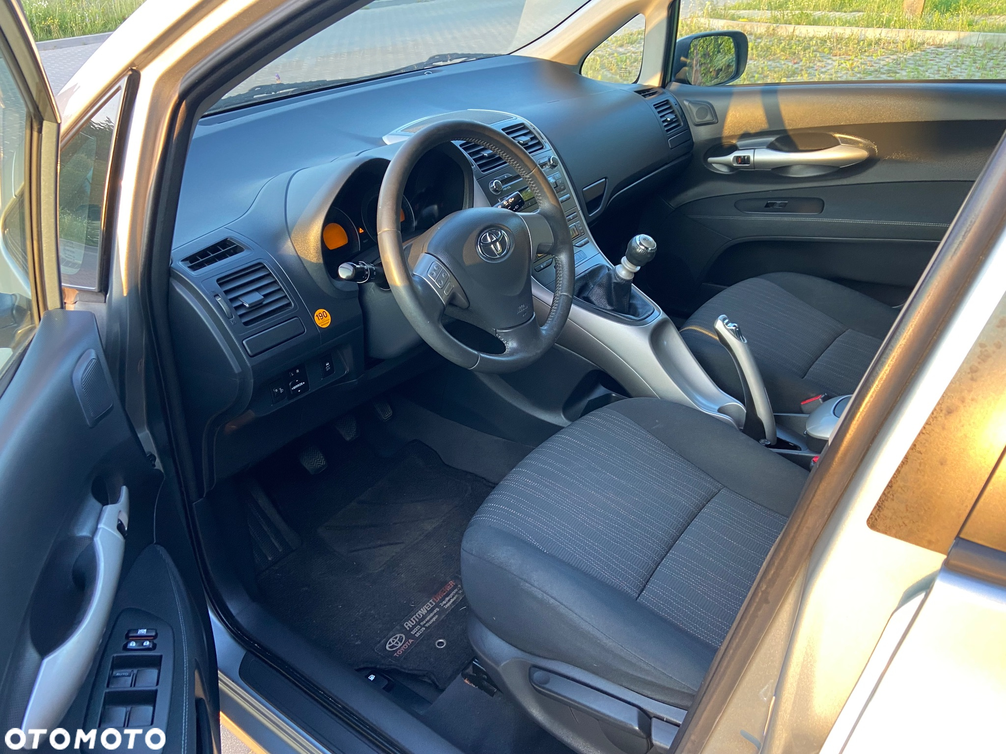 Toyota Auris - 12