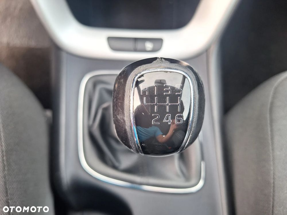 Kia Ceed 1.4 CVVT Fifa World Cup Edition - 18