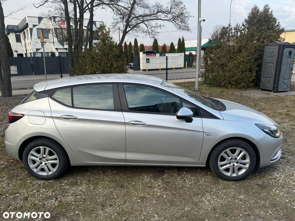 Opel Astra 1.4 T Enjoy S&S - 14