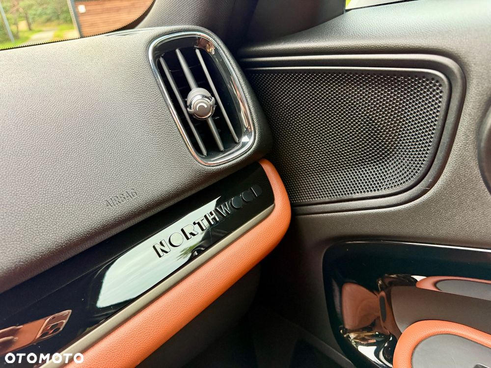 MINI Countryman Cooper SE ALL4 Untamed Edition - 38