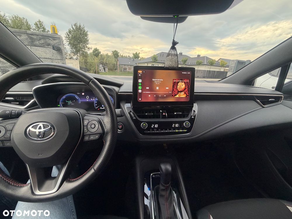 Toyota Corolla - 16