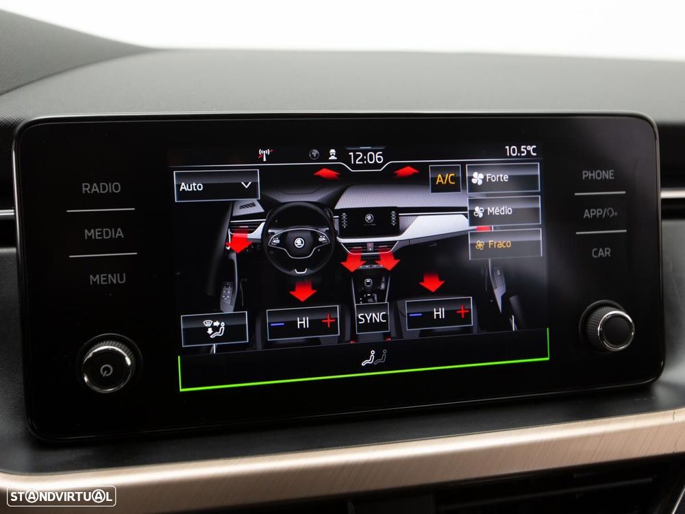 Skoda Scala 1.0 TSI Style DSG - 29