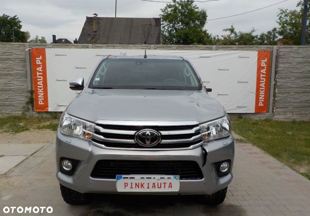 Toyota Hilux - 2