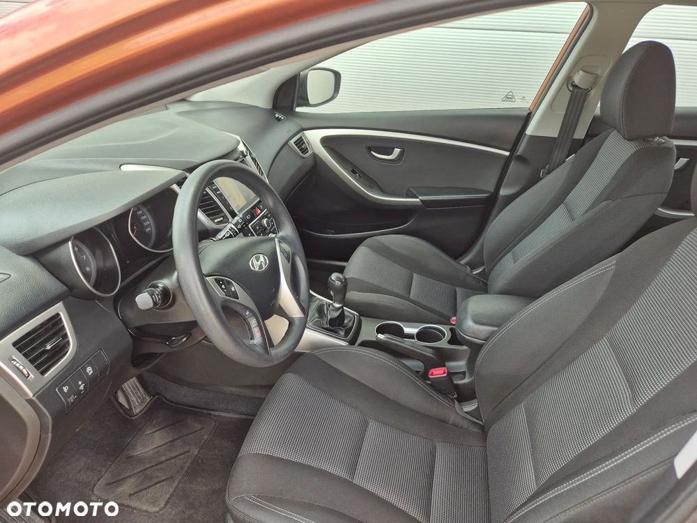 Hyundai i30 1.4 Passion - 13