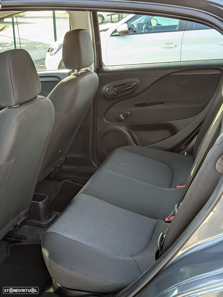 Fiat Punto 1.3 M-jet 4Fleet Start&Stop - 14