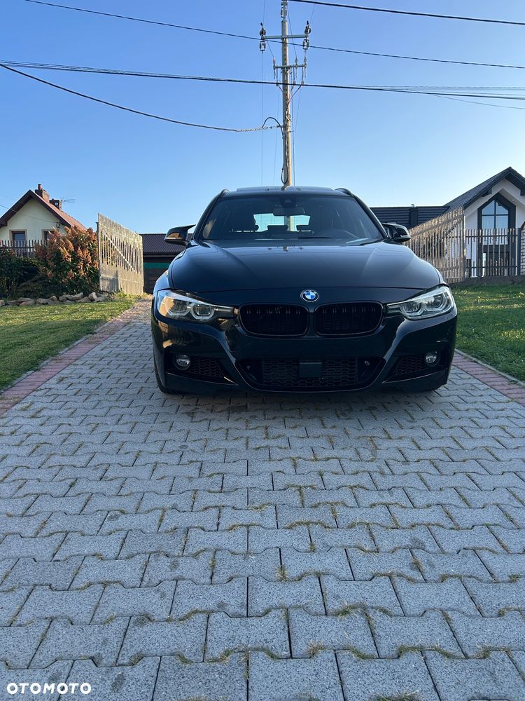 BMW Seria 3 320d M Sport - 2