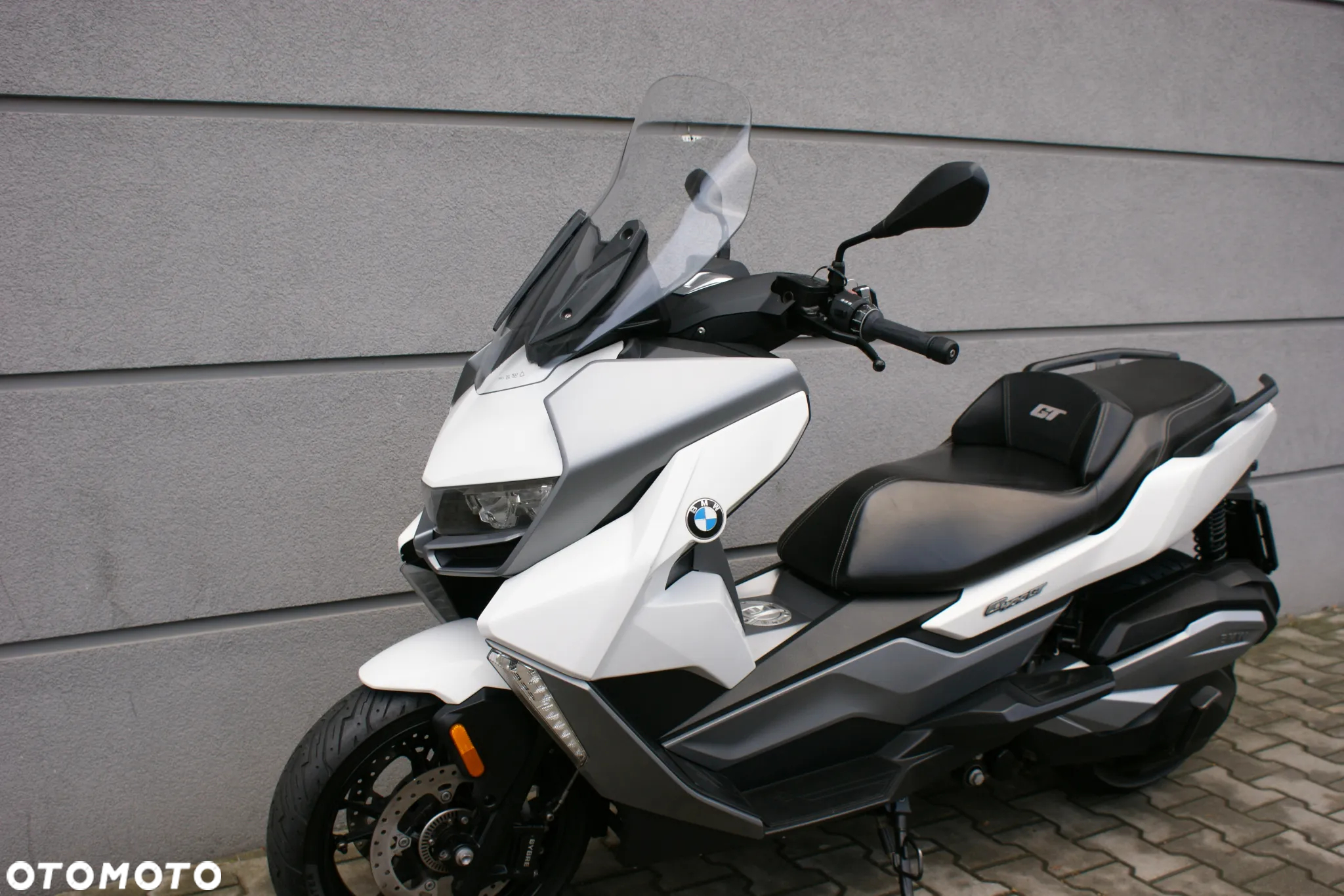 BMW C 400 GT - 11