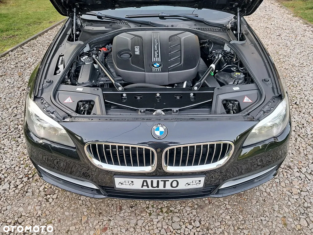 BMW Seria 5 525d Touring Sport-Aut Modern Line - 35