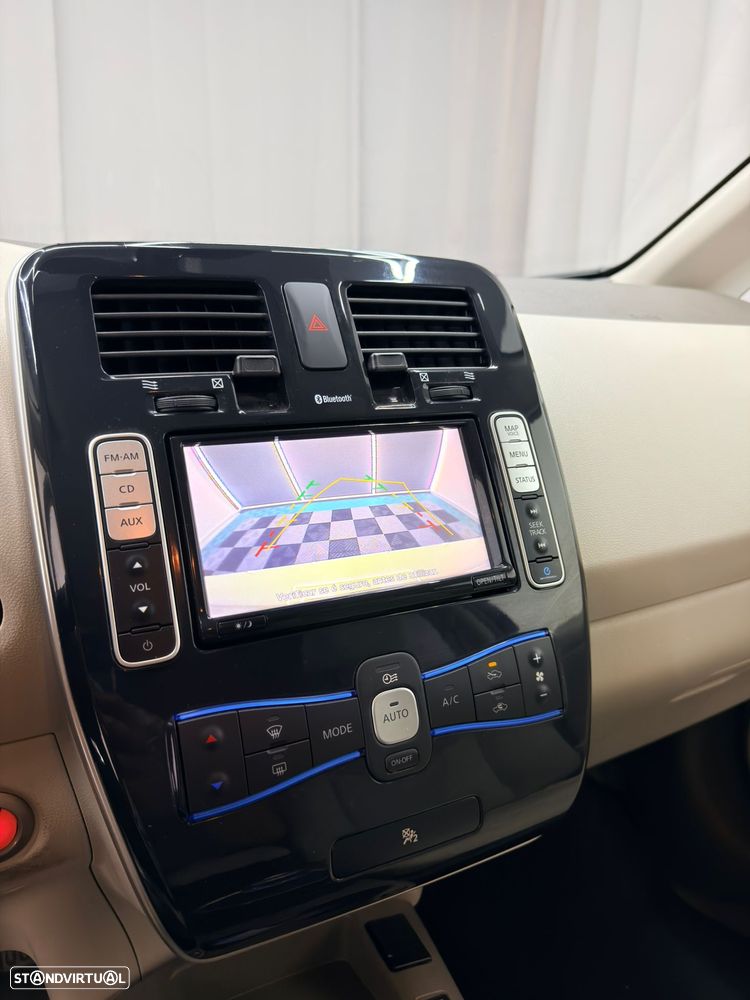 Nissan Leaf 24 kWh (c/ Bateria) Acenta - 21