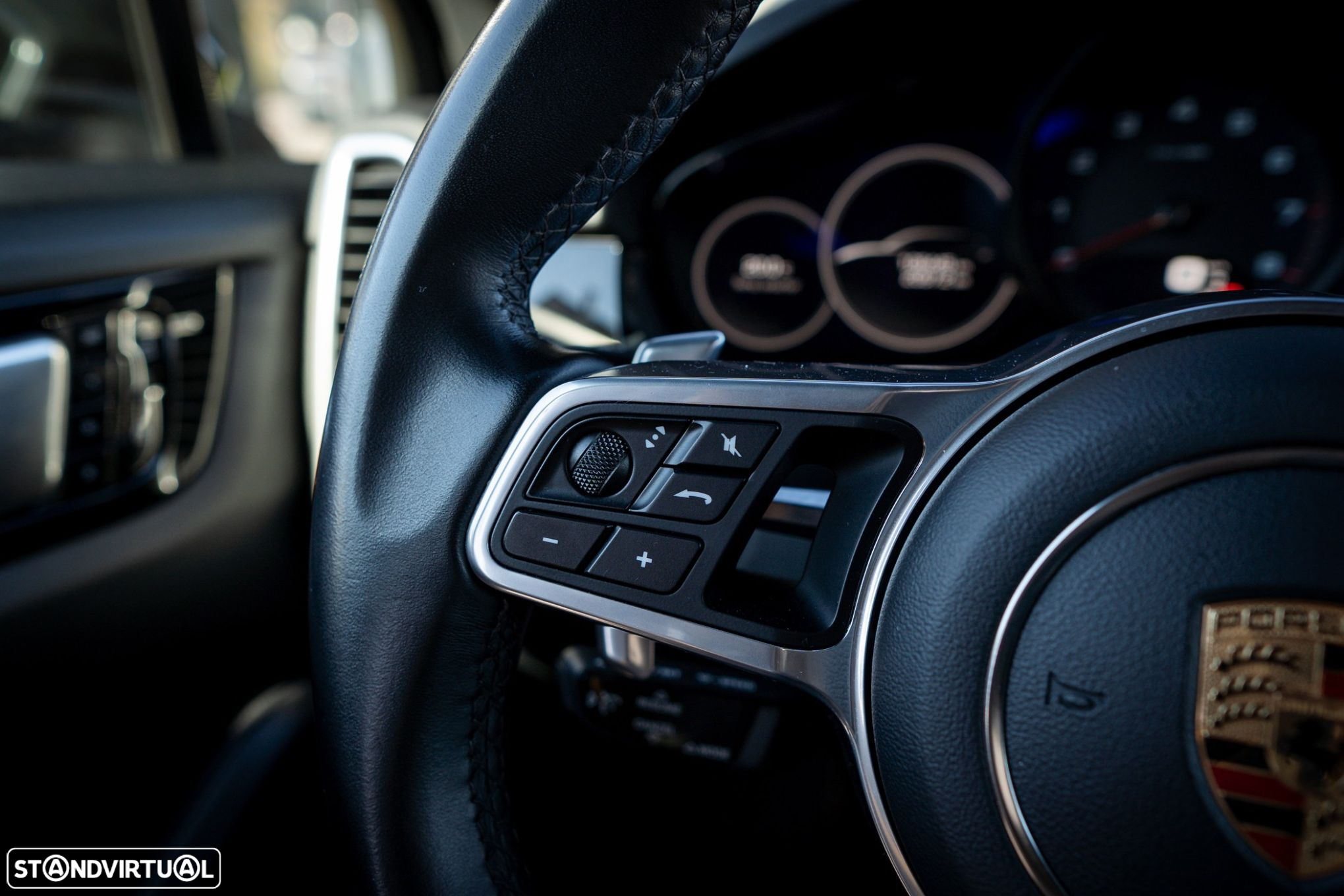 Porsche Cayenne Platinum Edition - 32