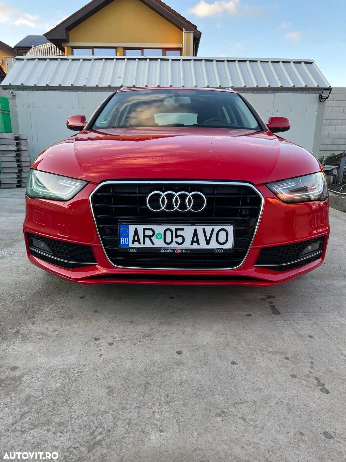 Audi A4 - 1