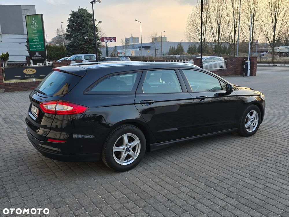 Ford Mondeo SW - 17